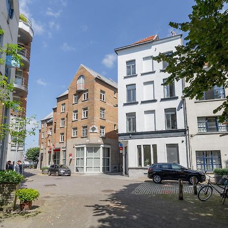 Beautiful Modern Apartment In The Heart Of Antwerpen Bagian luar foto