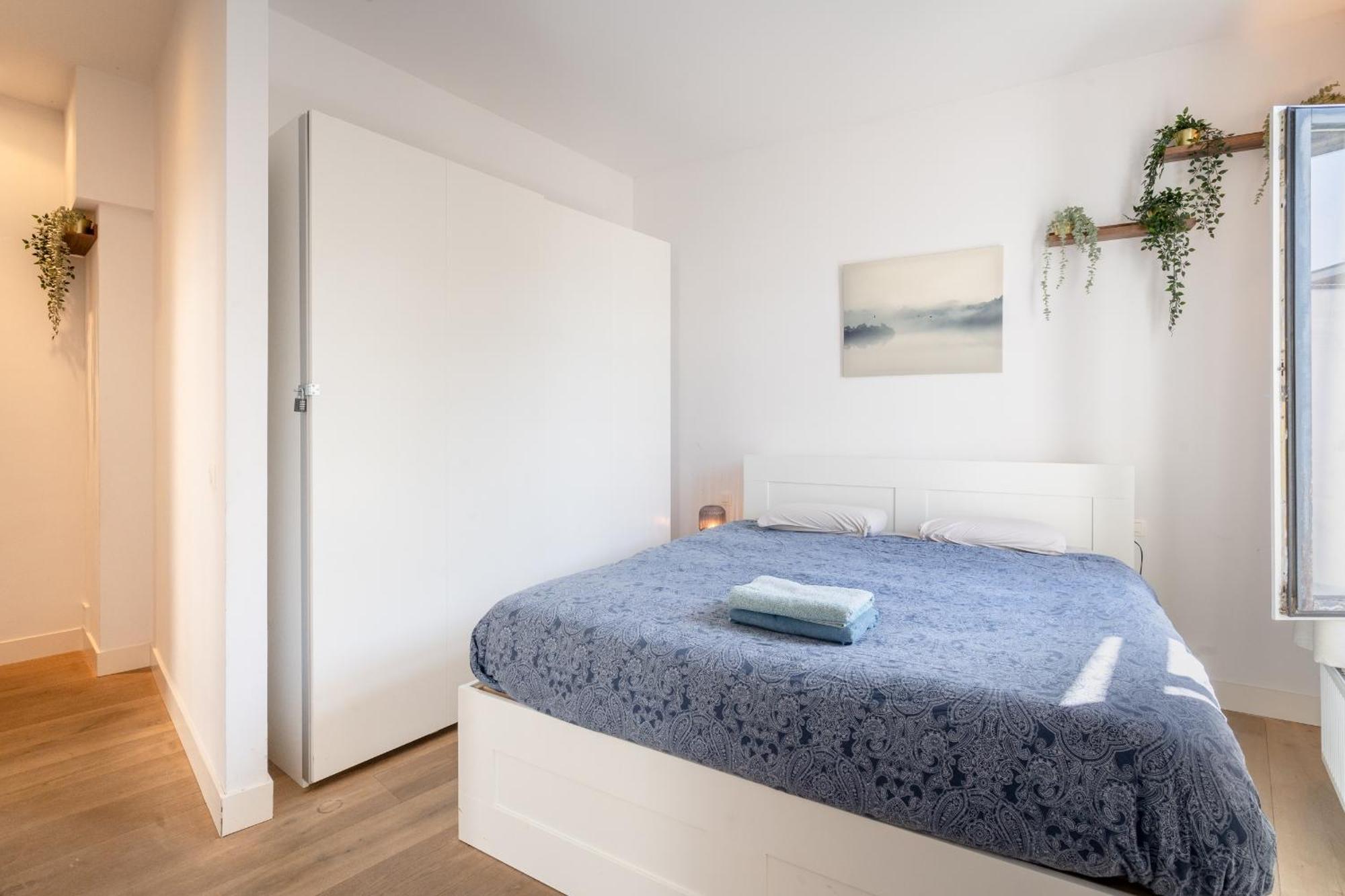 Beautiful Modern Apartment In The Heart Of Antwerpen Bagian luar foto